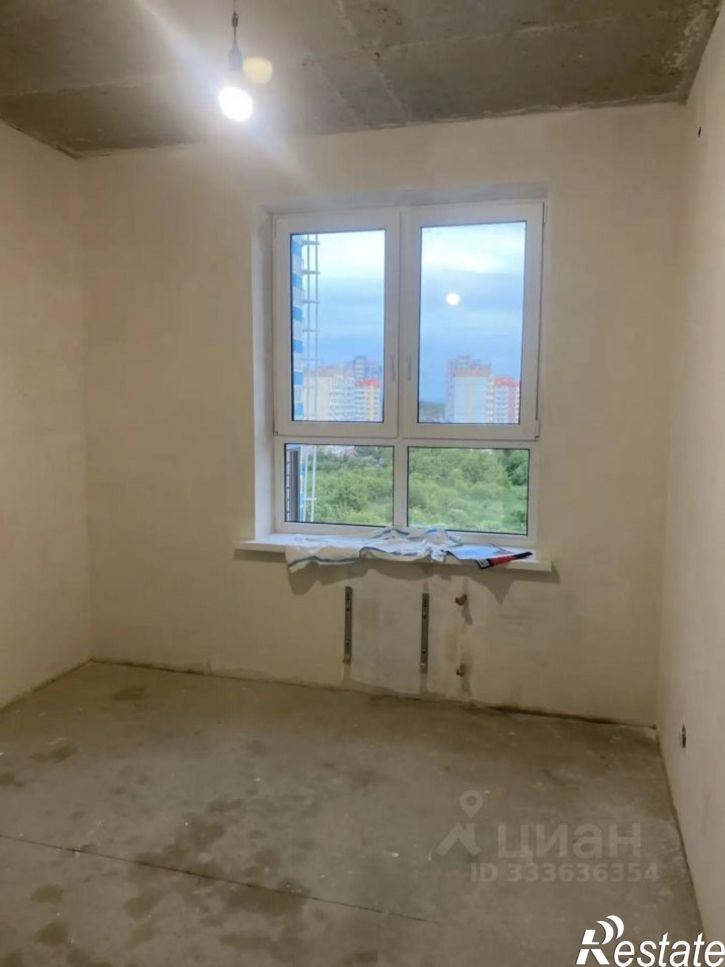 2-комн квартира улица Автолюбителей, 1/7 к2,  д. 1/7 к2