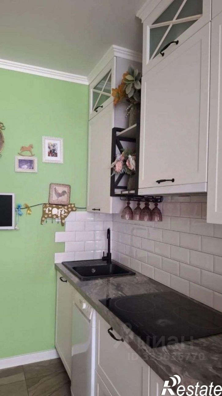 1-комн квартира улица Комарова, 106Б к4,  д. 106Б к4