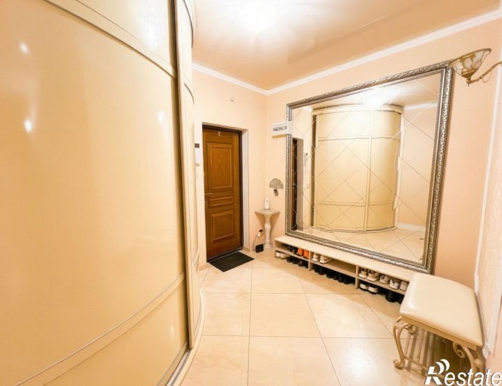 3-комн квартира Азовская улица, д.17