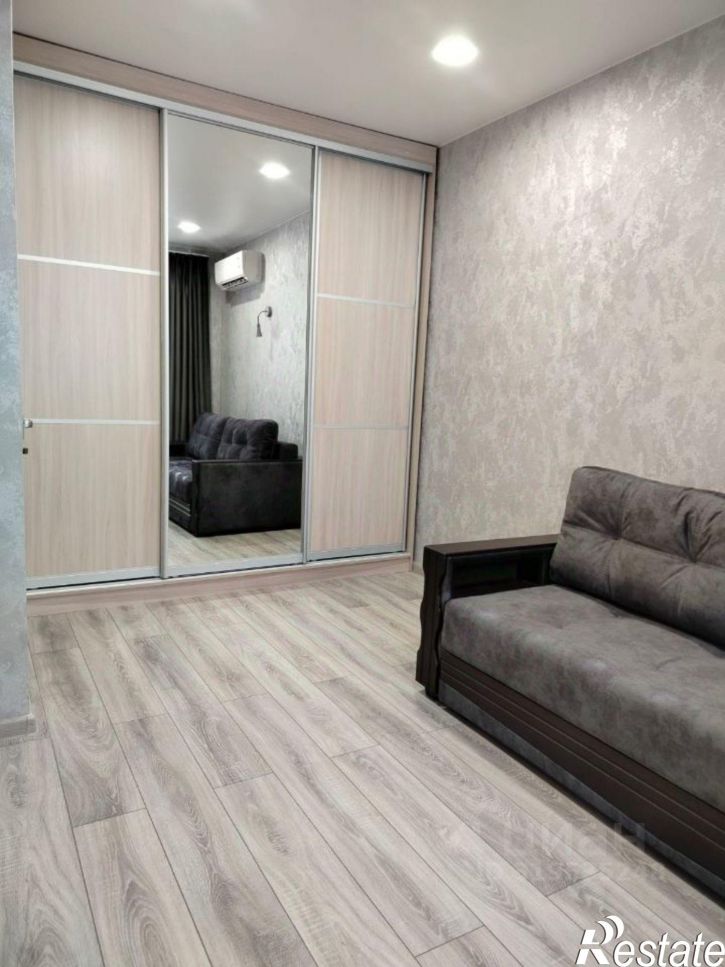 1-комн квартира улица Западный Обход, 45 к2,  д. 45 к2