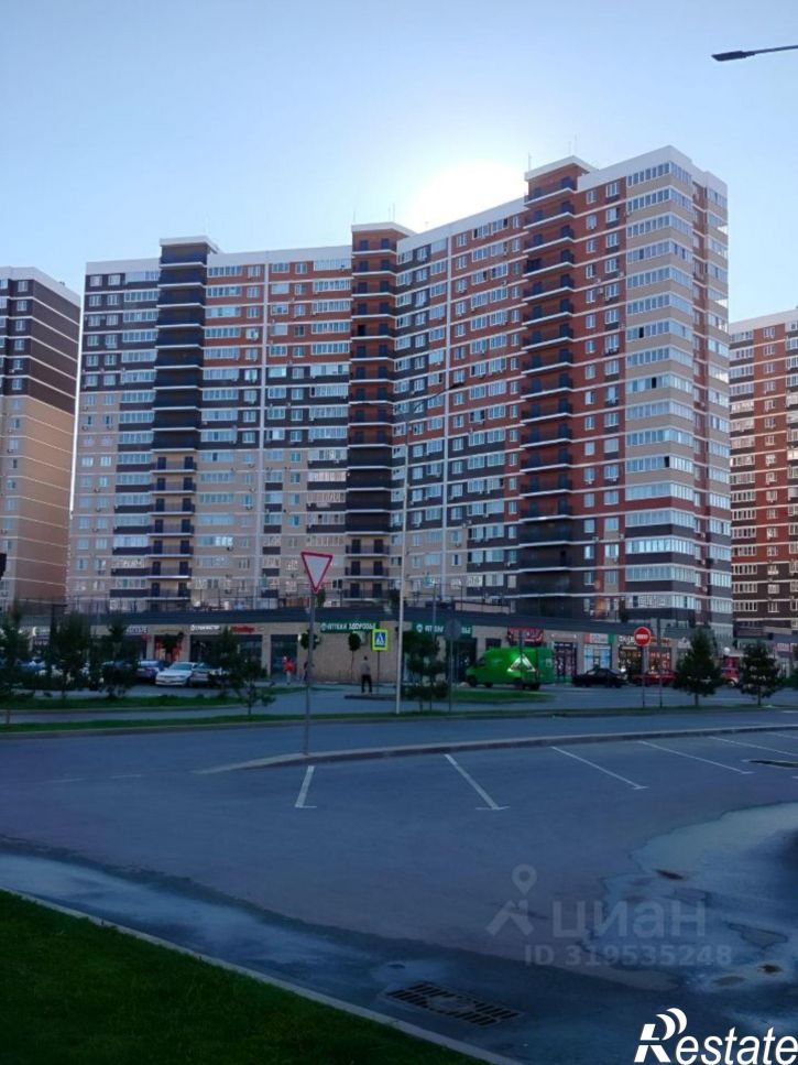 1-комн квартира улица Западный Обход, 45 к2,  д. 45 к2