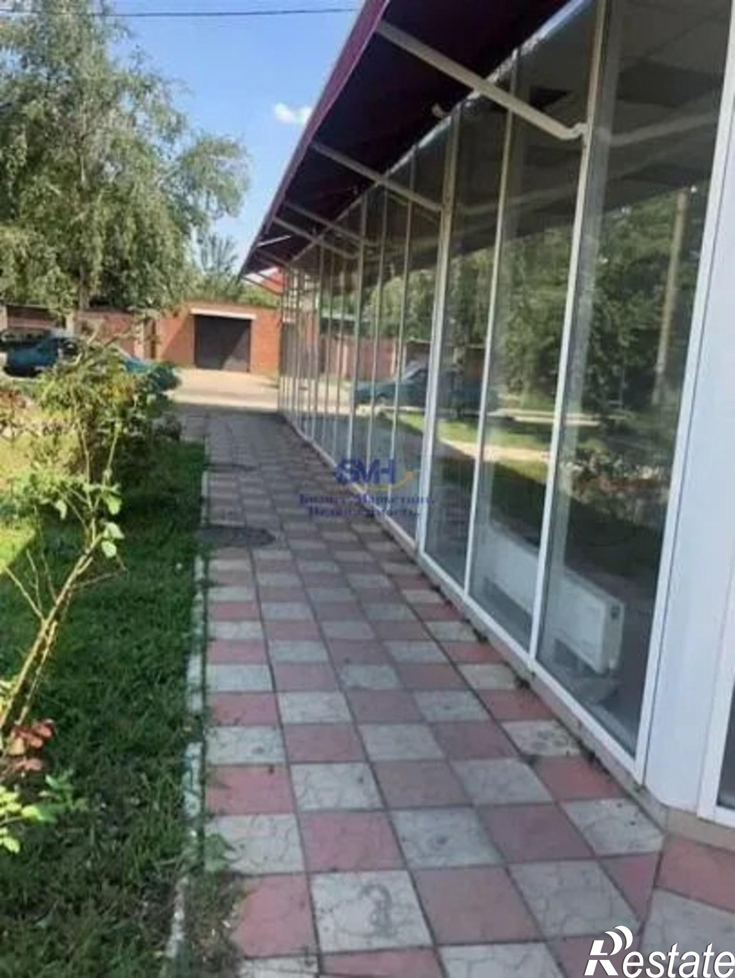 Сдать торговое помещение за 200 000 рублей на Чернышевского 4-й переулок