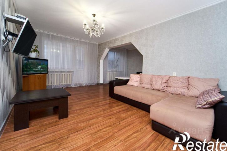 4-комн квартира улица 70 лет Октября, 34,  д. 34