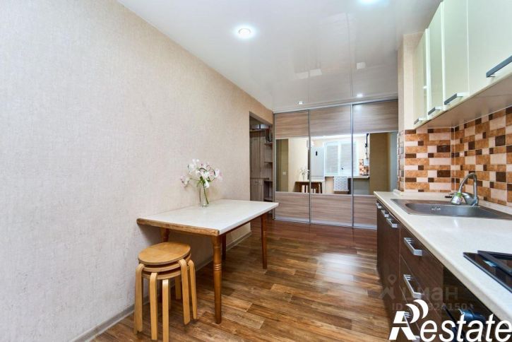 4-комн квартира улица 70 лет Октября, 34,  д. 34