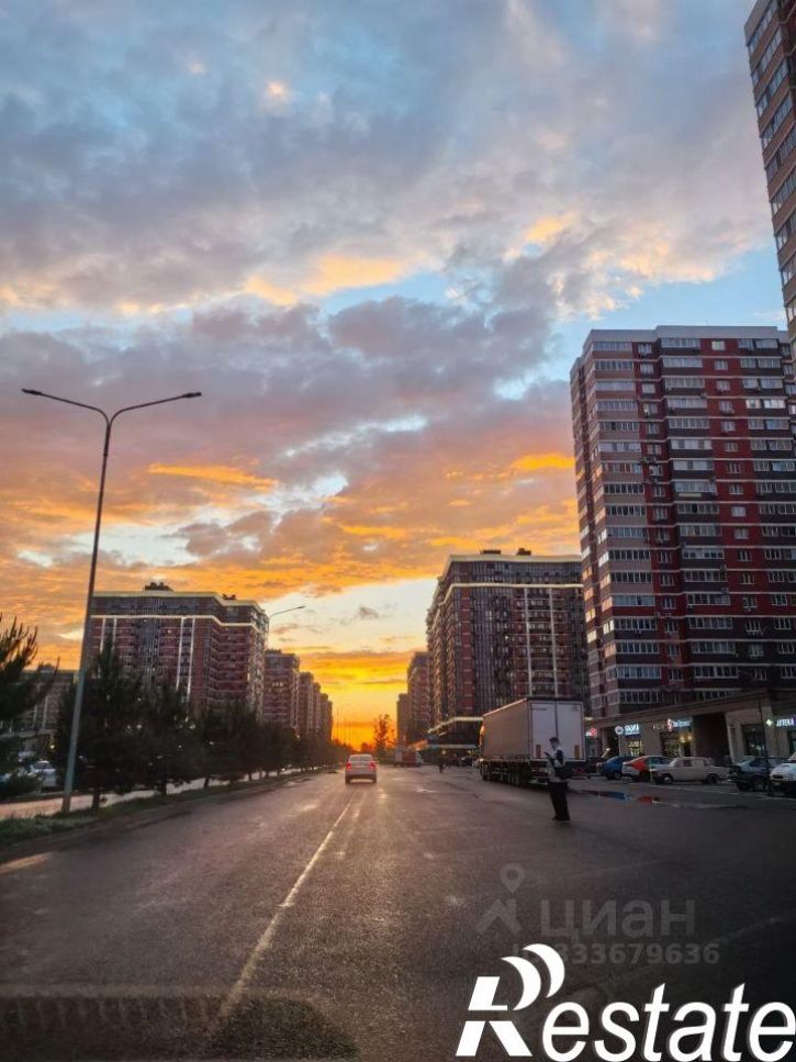 Гараж/парковка улица Западный Обход, 39/2 к7,  д. 39/2 к7