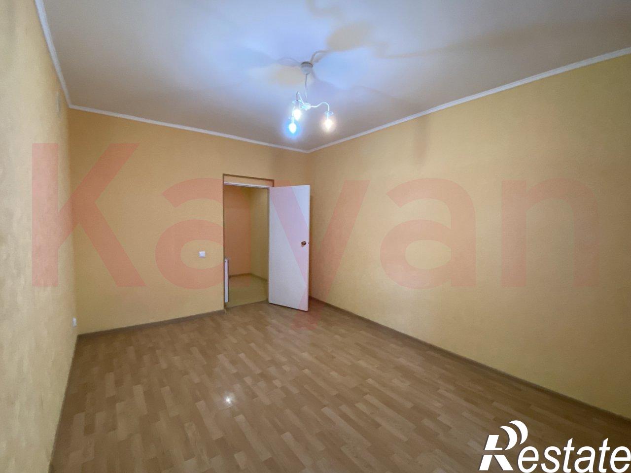 Купить студию за 2 650 000 рублей на Куликова Поля ул.
