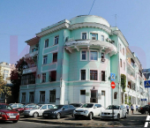 3-комн, 89кв м, этаж 2/4 им Орджоникидзе ул.