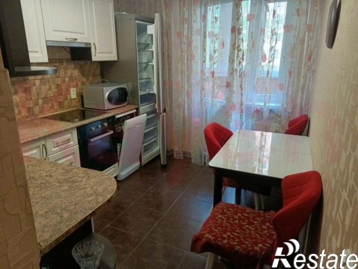 2-комн квартира им. Евгении Жигуленко ул.