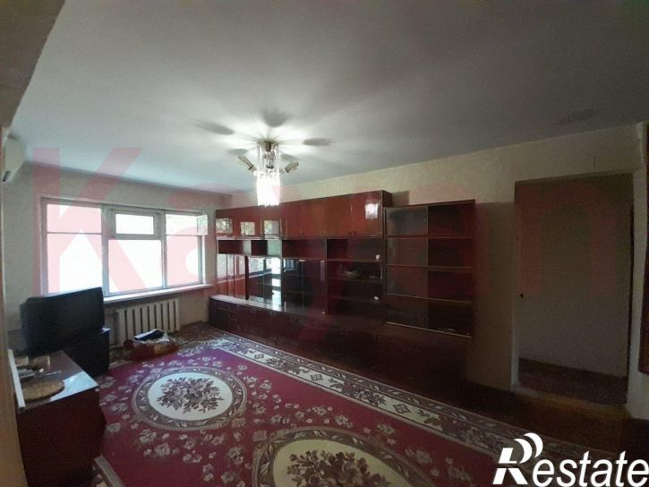 3-комн квартира 2-я Пятилетка ул.