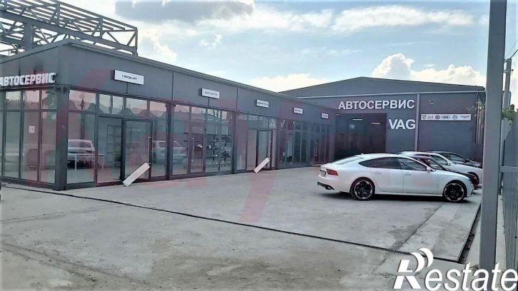 Торговое помещение Российская ул.