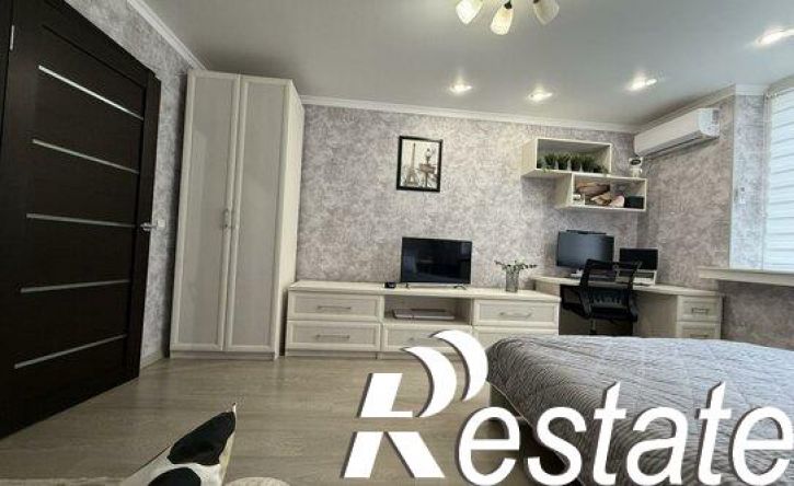 1-комн квартира улица Калинина, 350,  д. 350