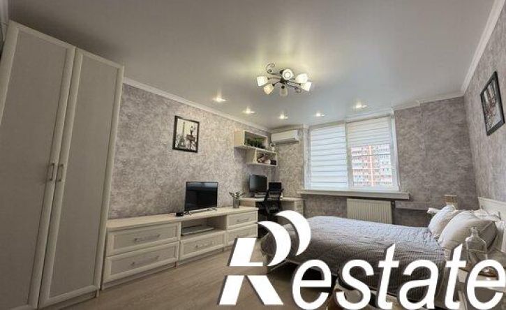 1-комн квартира улица Калинина, 350,  д. 350