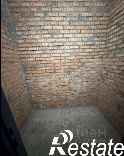 Купить гараж, место в паркинге за 300 000 рублей на улица Ивана Беличенко, 86