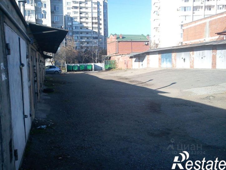 Гараж/парковка Ставропольская улица, 183/1,  д. 183/1