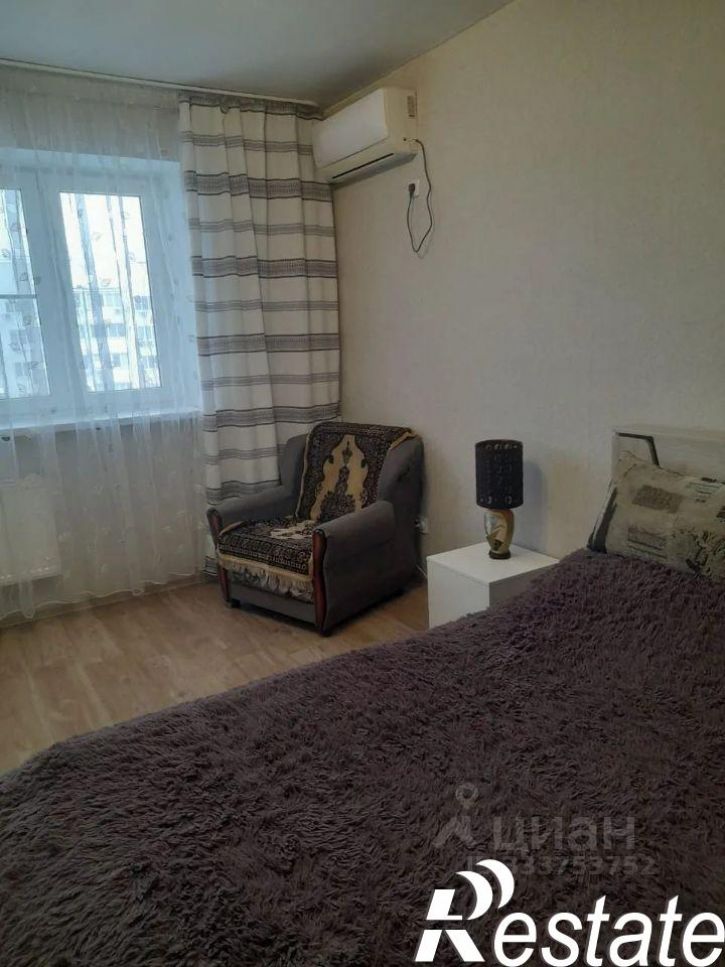 1-комн квартира улица Байбакова, 21,  д. 21