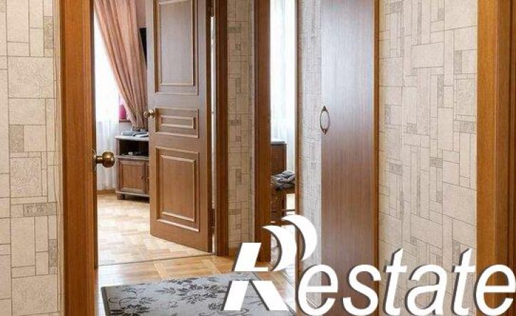 3-комн квартира Тепличная улица, 32,  д. 32