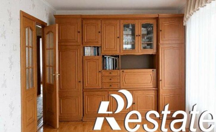 3-комн квартира Тепличная улица, 32,  д. 32