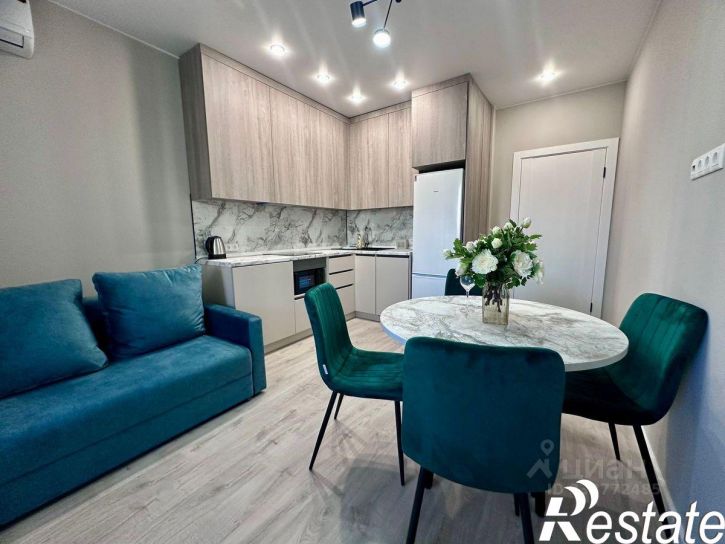 2-комн квартира Питерская улица, 40,  д. 40