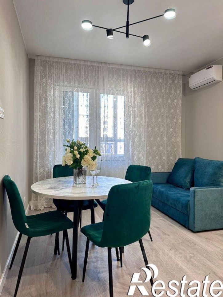 2-комн квартира Питерская улица, 40,  д. 40