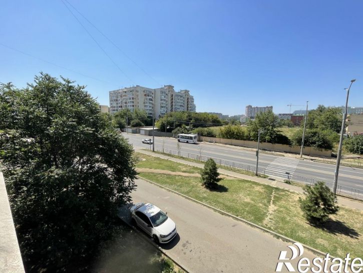 2-комн квартира улица Героя Аверкиева, 1,  д. 1