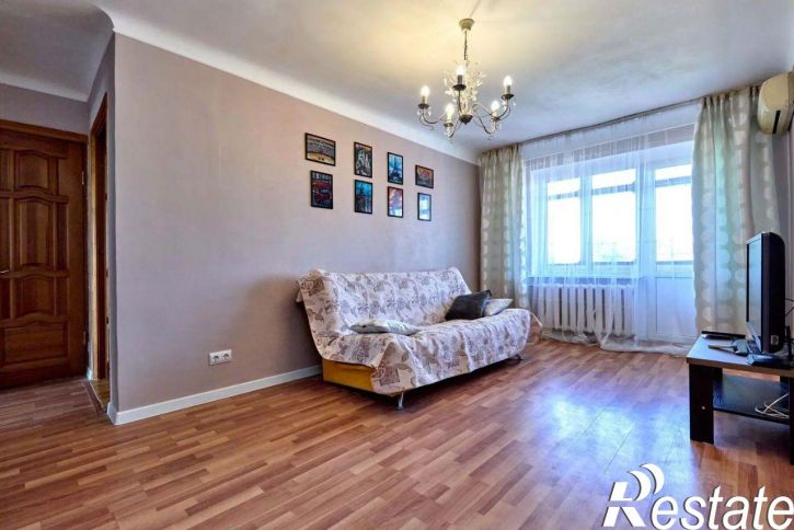 3-комн квартира улица Гаврилова, 93,  д. 93