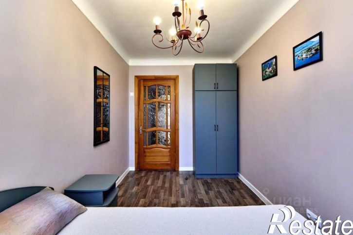 3-комн квартира улица Гаврилова, 93,  д. 93