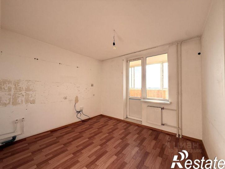 3-комн квартира улица Дзержинского, 54/14,  д. 54/14