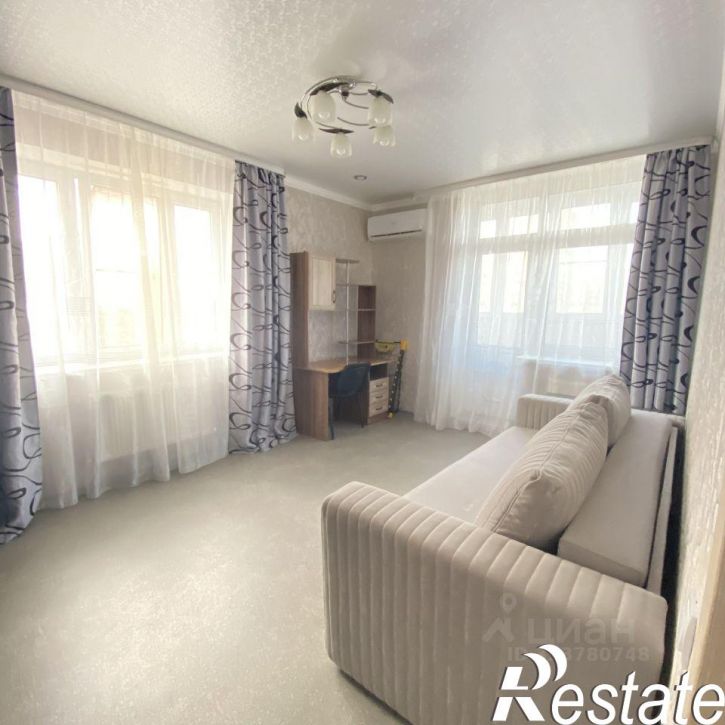 2-комн квартира улица им. Героя Яцкова И.В., 15 к1,  д. 15 к1