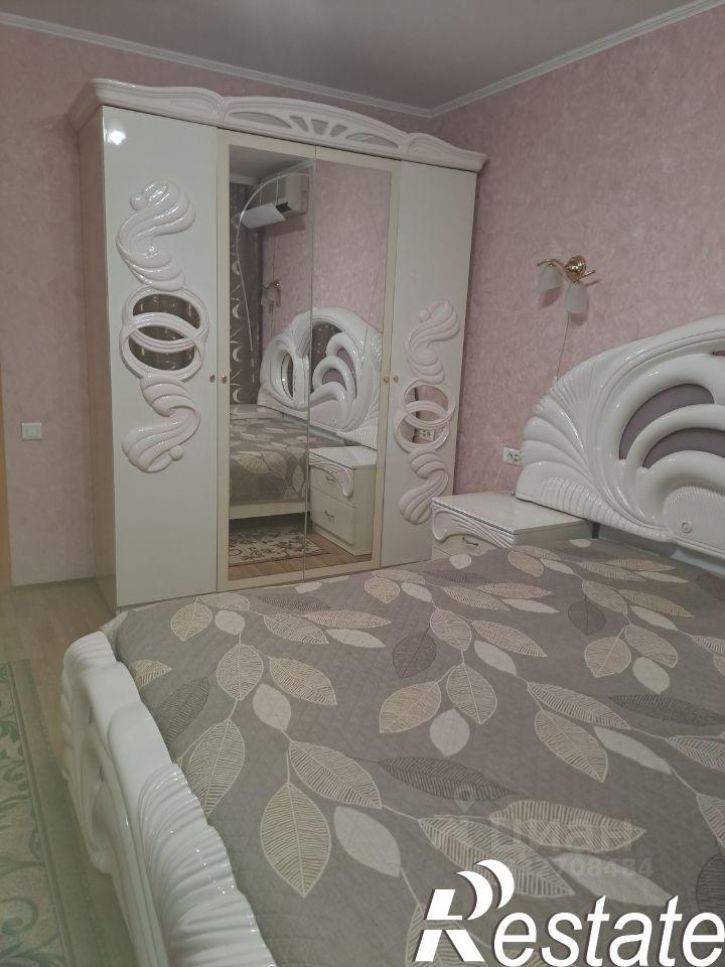 2-комн квартира Ставропольская улица, 183/1,  д. 183/1