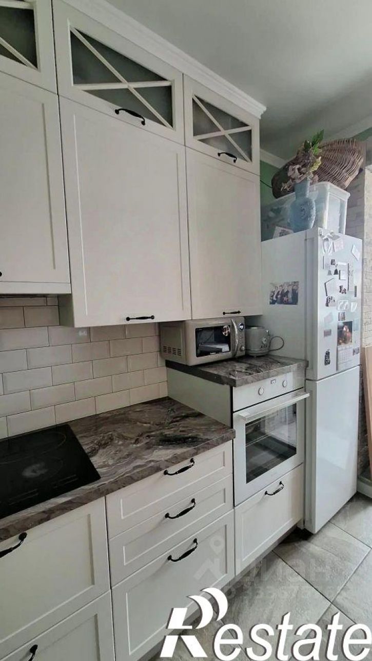 1-комн квартира улица Комарова, 106Б к4,  д. 106Б к4