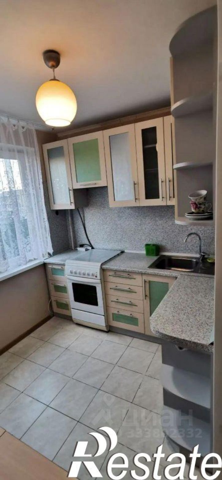 2-комн квартира Симферопольская улица, 12,  д. 12