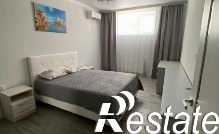 2-комн квартира улица Генерала Петрова, 33,  д. 33