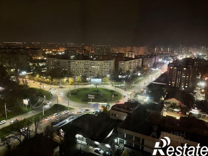 4-комн квартира улица Достоевского, 84/1,  д. 84/1