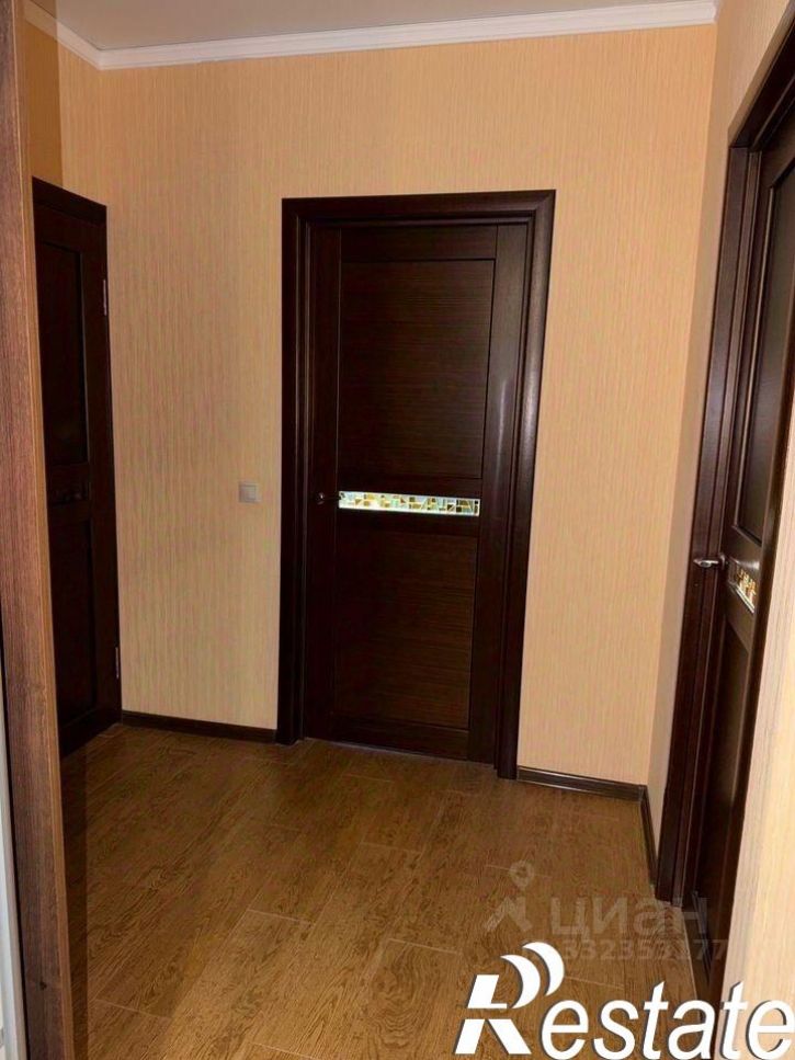 4-комн квартира улица Достоевского, 84/1,  д. 84/1