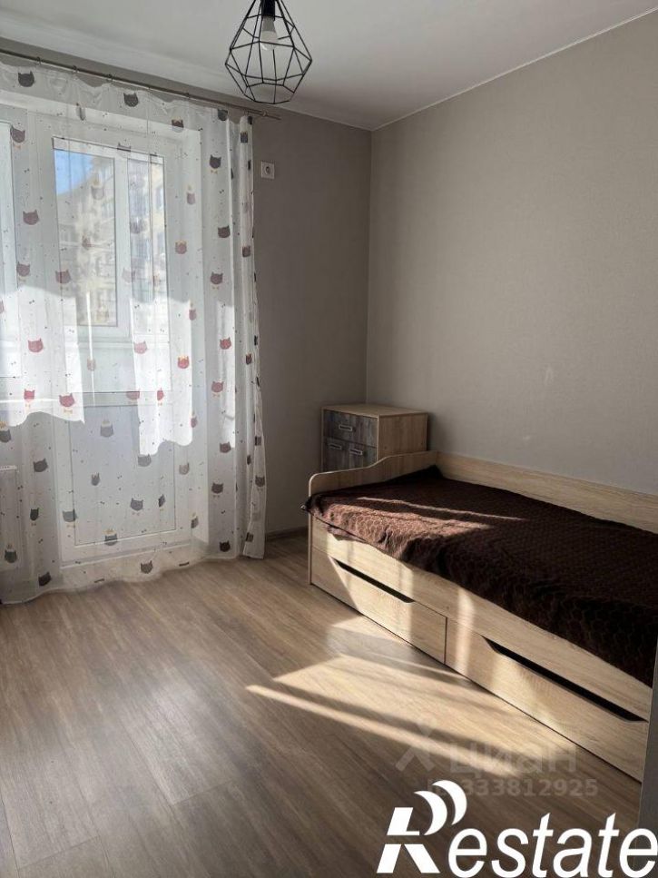 2-комн квартира улица Лётчика Позднякова, 2 к5,  д. 2 к5