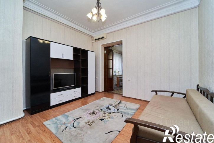 2-комн квартира улица Коммунаров, 72,  д. 72