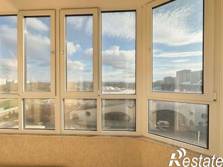 2-комн квартира Конгрессная улица, 27,  д. 27