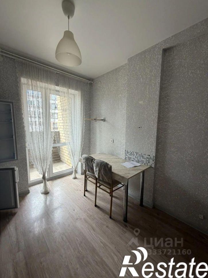 2-комн квартира Московская улица, 118 к1,  д. 118 к1