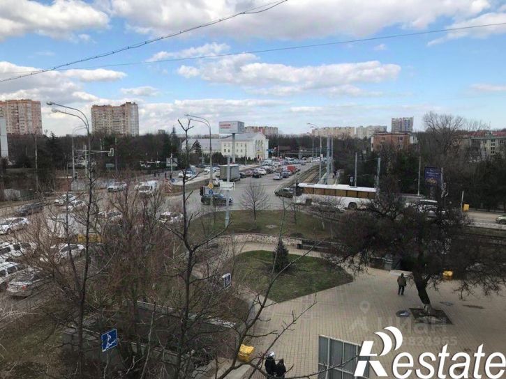2-комн квартира Красная улица, 206,  д. 206