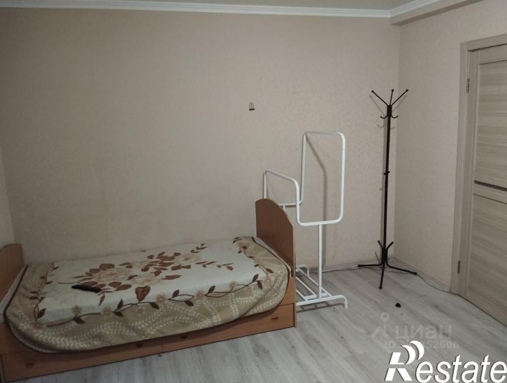 1-комн квартира проспект Чекистов, 11,  д. 11