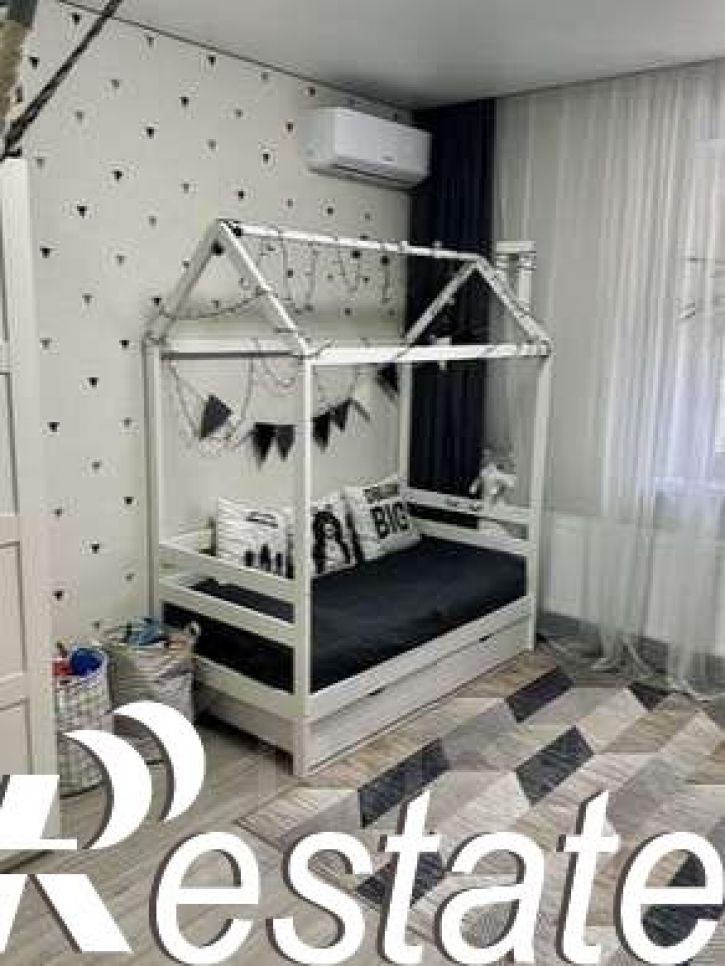 2-комн квартира улица Григория Пономаренко, 45,  д. 45