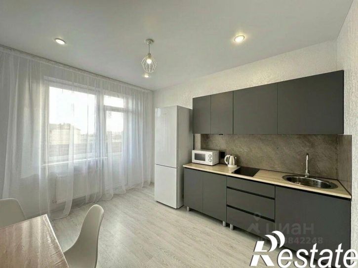 1-комн квартира улица Лётчика Позднякова, 2 к12,  д. 2 к12