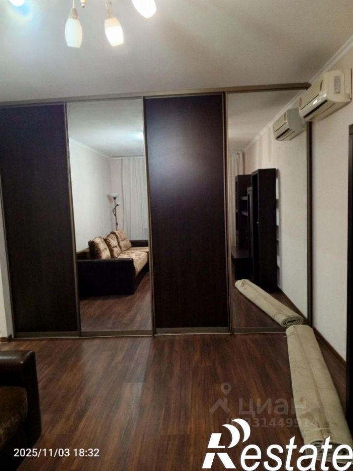 1-комн квартира Российская улица, 383,  д. 383