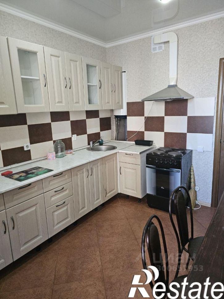 2-комн квартира улица Симиренко, 37 к2,  д. 37 к2