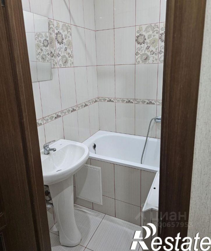 2-комн квартира улица Симиренко, 37 к2,  д. 37 к2