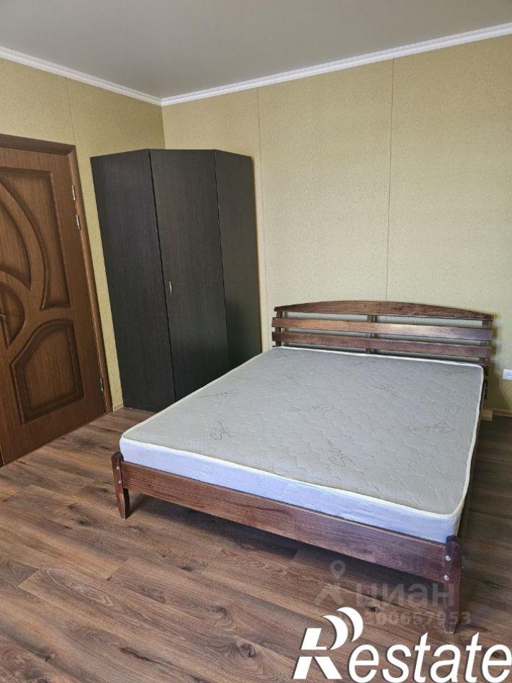 2-комн квартира улица Симиренко, 37 к2,  д. 37 к2