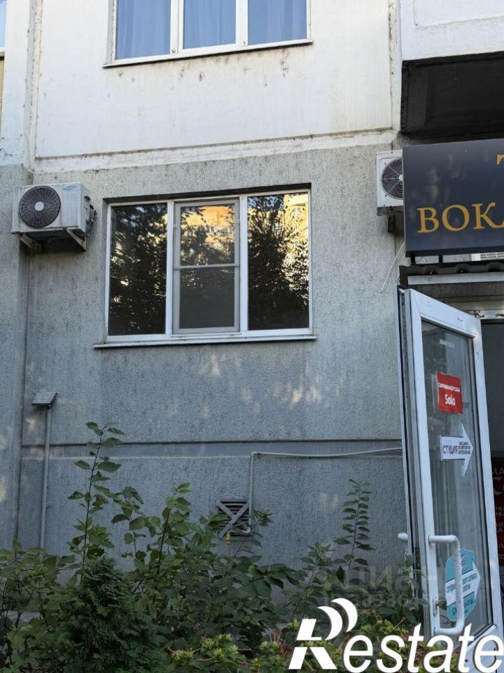 Офис проспект Чекистов, 24,  д. 24