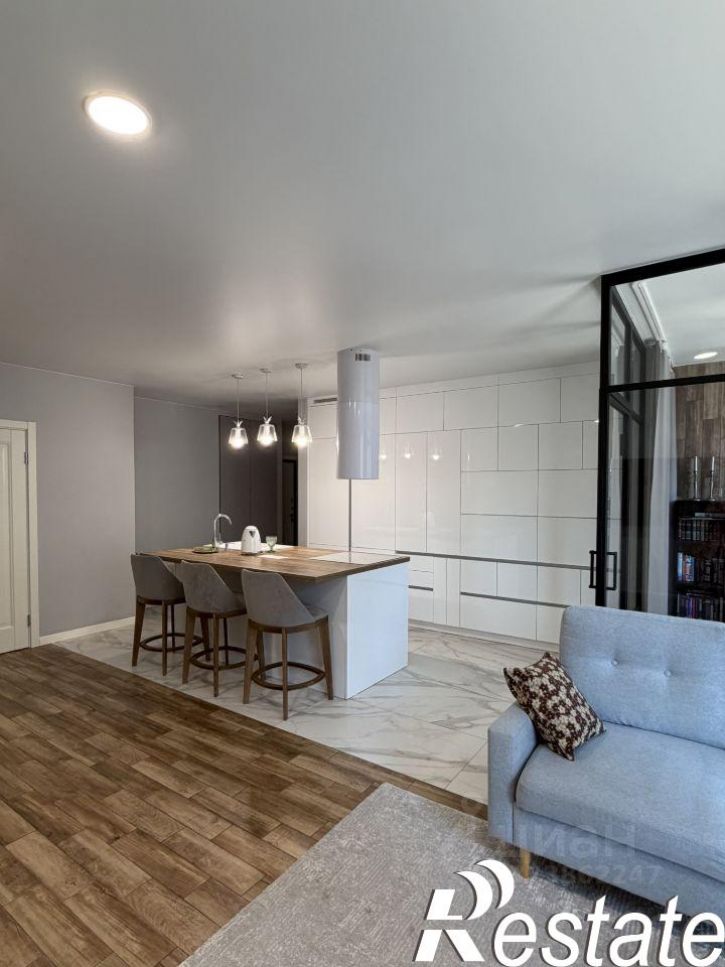 3-комн квартира Зиповская улица, 34 к2,  д. 34 к2