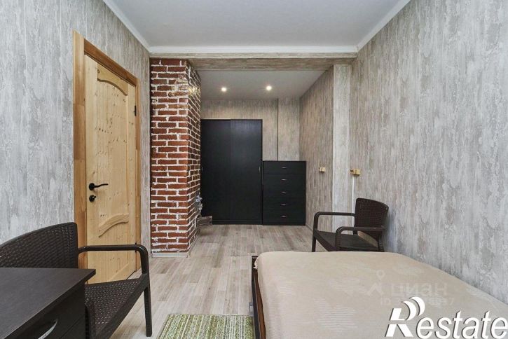 1-комн квартира Красная улица, 90,  д. 90