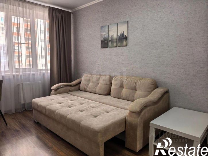 1-комн квартира улица им. Героя Яцкова И.В., 8,  д. 8